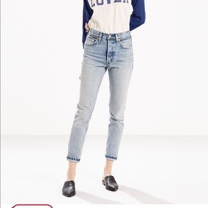 Levi’s Selvedge jeans size 28 (sold out!!)